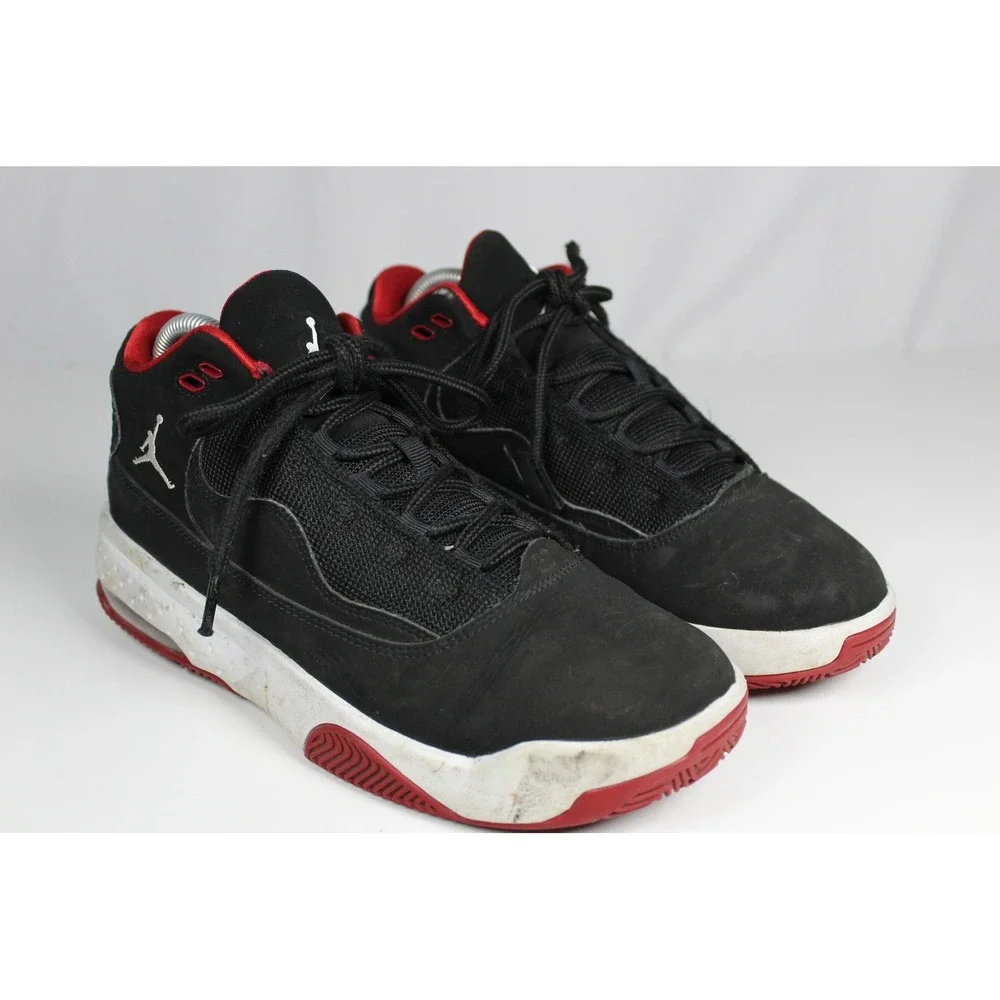 Jordan Max Aura 2 Mens Basketball Shoes Black Red White CK6636-006 Size‎ 10.5